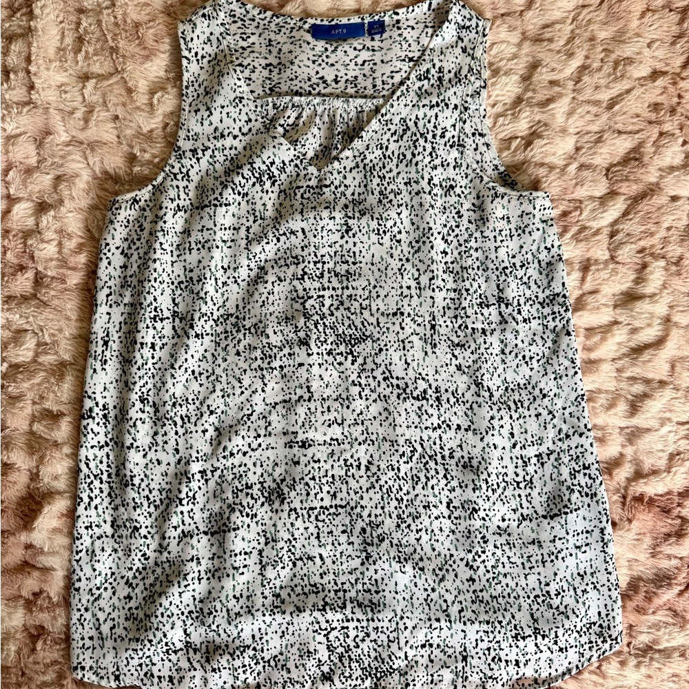 Apt. 9 Black and White Sleeveless Tank Top
